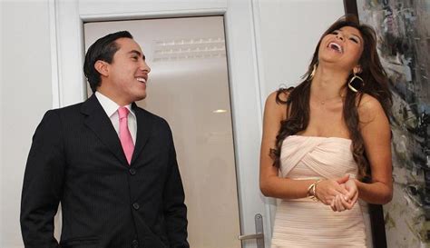 El gobernador aguilar villa agregó que, fue enterado por informes de inteligencia de las autoridades, que, debido a la intensificación de los operativos contra las farc, en. Nacional Pirámide Colombia: Señorita Santander reunida con ...