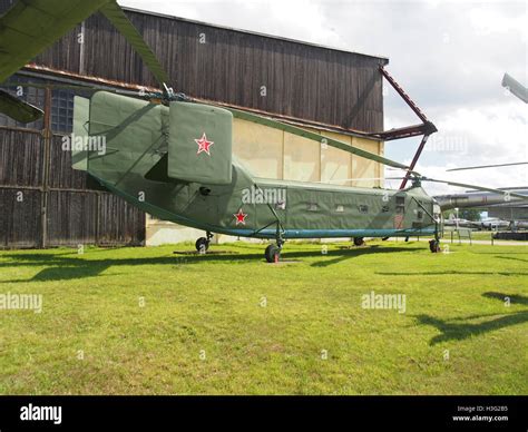 Yakovlev Yak 24 Hi Res Stock Photography And Images Alamy