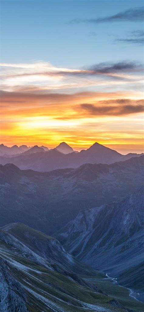 Download Sunset Horizon Mountains Valley 1125x2436 Wallpaper Iphone