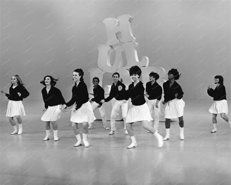 tv show 1972 hullabaloo dancers 8x10 reprint of old photo photoseeum