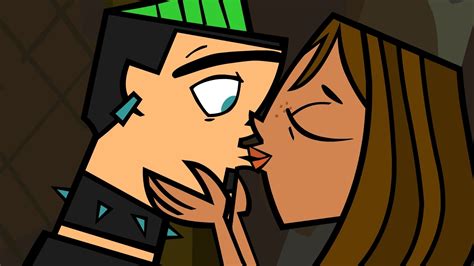 duncan and courtney s first kiss total drama image 23103468 fanpop