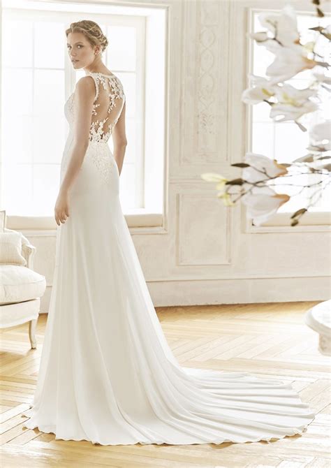 Gorgeous Wedding Gown With Illusion Back In Crystal Tulle Modes Bridal Nz