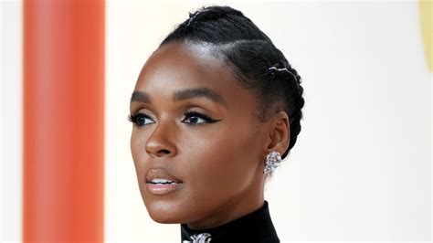 Janelle Monáe Has Cemented Goddess Box Braids As The Protective Style