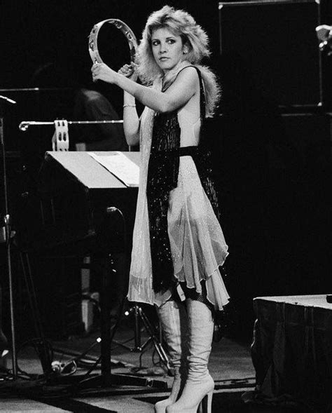 Stephanie Lynn Nicks Best Known As Stevie Nicks On Stage 1970s Stevie Nicks Pictures