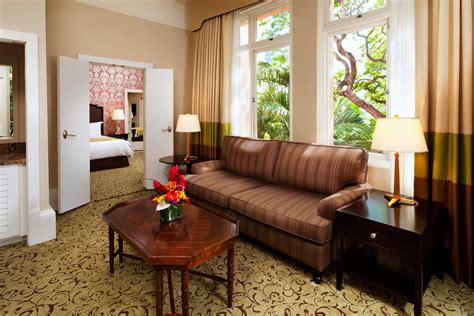 Mailani Tower Loft Suite Luxury Hotel Suite Royal Hawaiian Resort