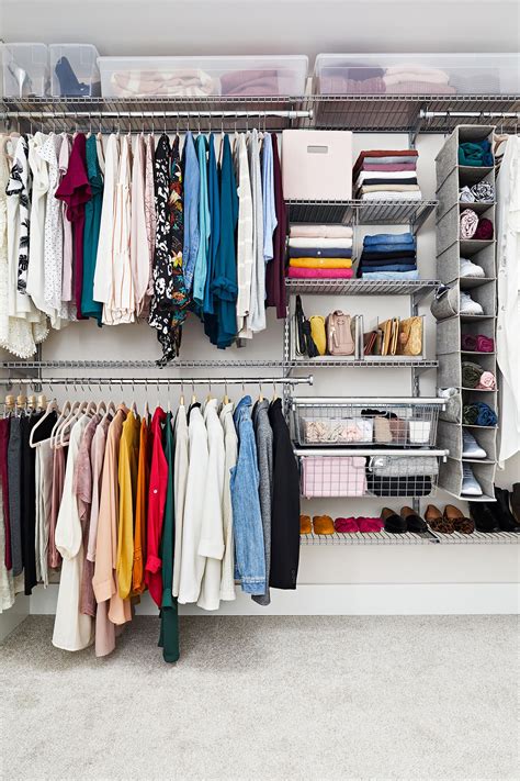 34 Closet Organization Ideas For Clutter Free Spaces Closet Clothes Storage Organizing Walk