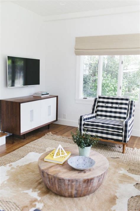 An easy way to decorate with style is to mix history. A Guide to Natural Fiber Rugs: Find the Perfect Rug | DIY ...
