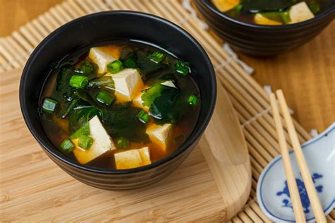 Basic Vegetarian Miso Soup Recipe