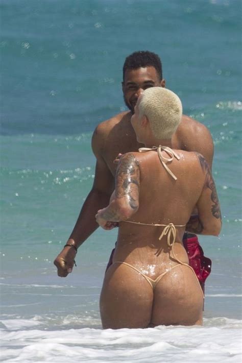 Amber Rose Thefappening Thefappening Pm Celebrity Photo Leaks