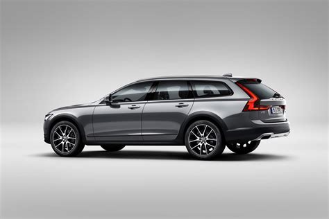 Volvo V90 Cross Country Confirmed For India Launch In 2017