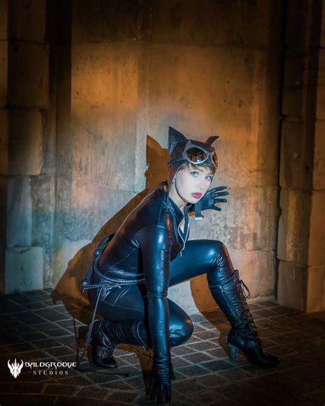 Nw Widowcosplays It S Such A Waste When Pretty Things Get Broken Catwoman From Dragoncon