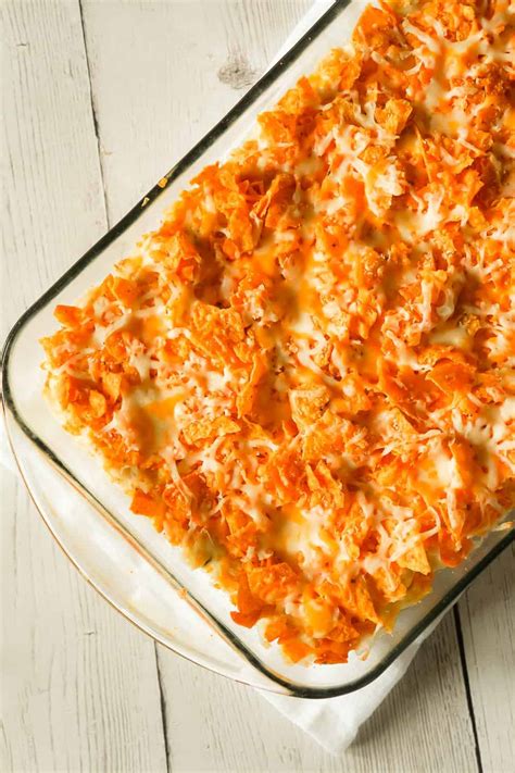 Top with half the chicken, half the mushroom soup mixture, half the mexican cheese blend. Doritos Mac and Cheese Casserole with Chicken - This is ...