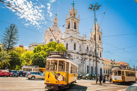 6 Reasons To Study Abroad In Lisbon Portugal Aifs Study Abroad Blog