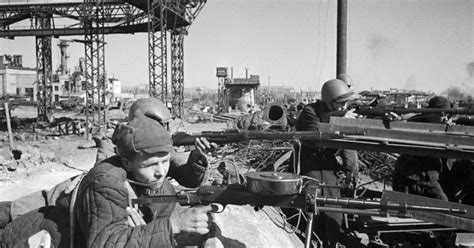 Watch The Rare Footage From The Battle For Stalingrad We Are The Mighty
