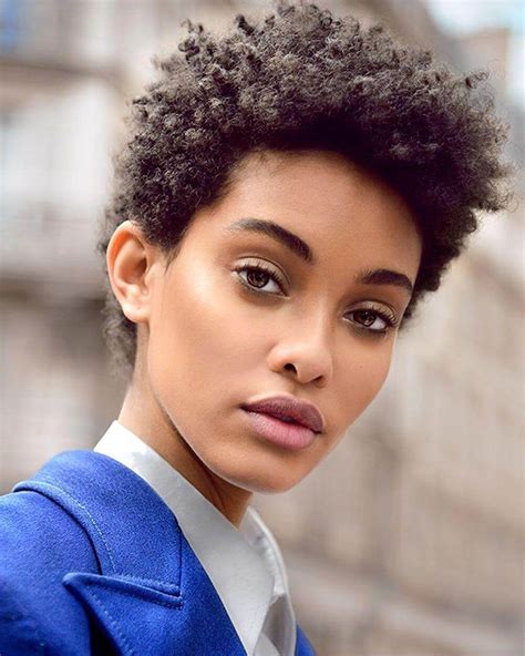 Messy short brown curly hairstyles. 2021 Short Haircuts For Black Women - 20+ | Trendiem ...