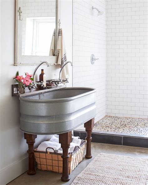 How To Create A Farmhouse Bathroom Decor That Looks And Feels Authentic