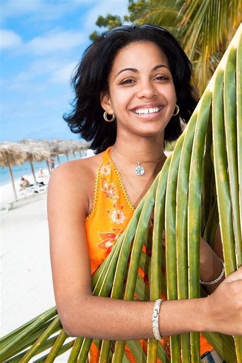 Beautiful Caribbean Woman Under Pal Stock Image Image Of Ocean Paradise