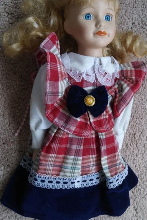 Porcelain Doll 12 Inch Classifieds For Jobs Rentals Cars Furniture And Free Stuff