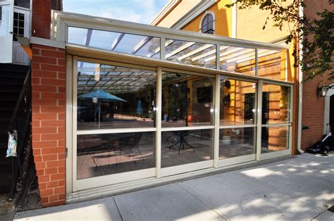 Roll A Covers Retractable Glass Wall System At Pompei In Chicago