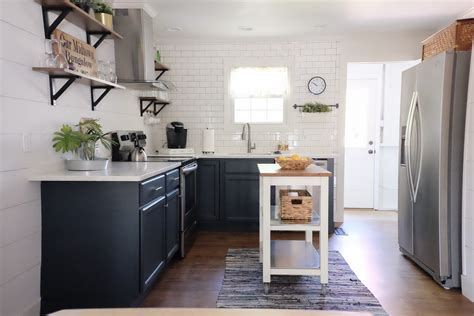 To set you up for success, we've outlined some of the biggest blunders and outlined how to easily. Painting Cabinets - Going from White to Navy! — Cottage Style