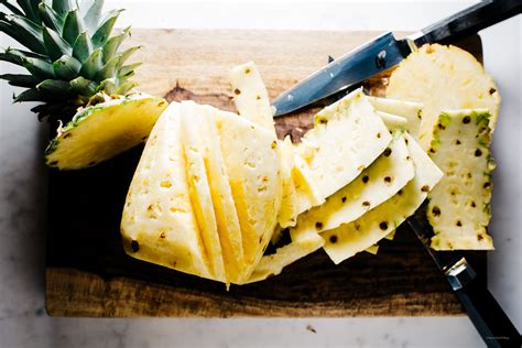 How To Cut A Pineapple · I Am A Food Blog I Am A Food Blog