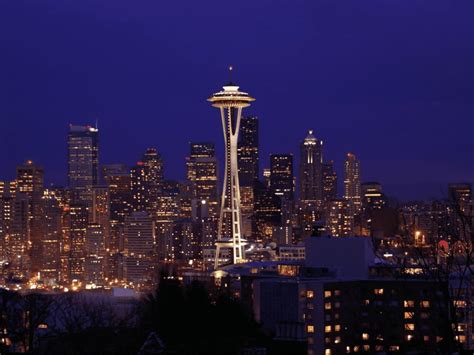 31 Bucket List Things To Do In Seattle At Night