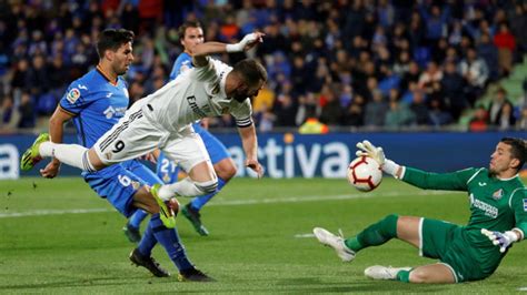 Getafe is going head to head with real madrid starting on 18 apr 2021 at 19:00 utc at coliseum alfonso pérez stadium, getafe city, spain. Getafe vs Real Madrid: resumen, resultado y goles - Liga ...