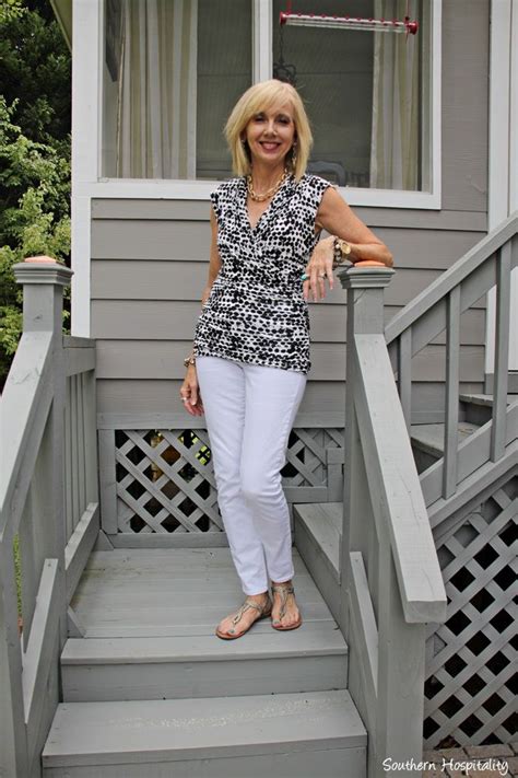 Casual Summer Outfits For Women Over 50