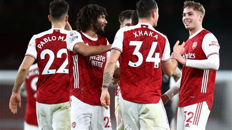 Mesut Ozil Hails Emile Smith Rowe For Arsenal Display In West Brom Win