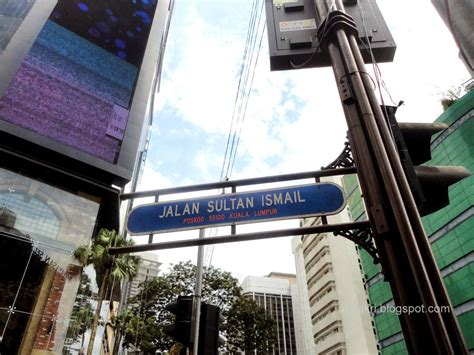 An electronic giant billboard that is impossible to ignore stands at the busy junction of jalan bukit bintang and jalan sultan ismail, kuala lumpur. orangbukit: The Postcode: 55100 Kuala Lumpur