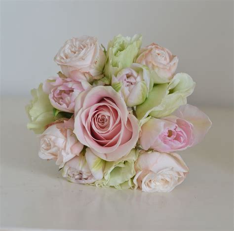 Wedding Flowers Blog Kylies April Wedding Flowers Pale Pastels