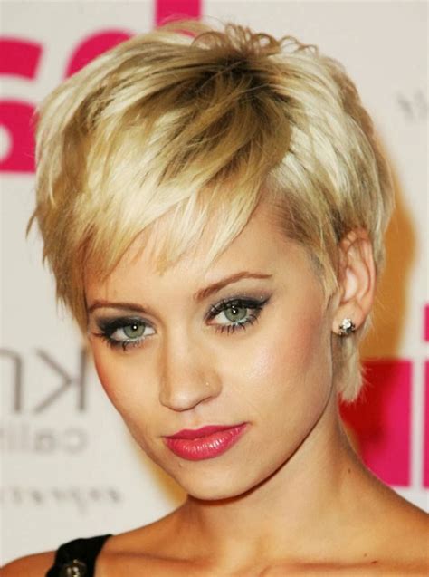 Short Hairstyles For Fine Hair Latest Hairstyles