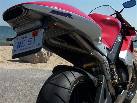 We also sell custom hand grips and spiked bar ends. SSSA RC51 with (My FAV. Exhaust) Killer Thorsten Undertail ...