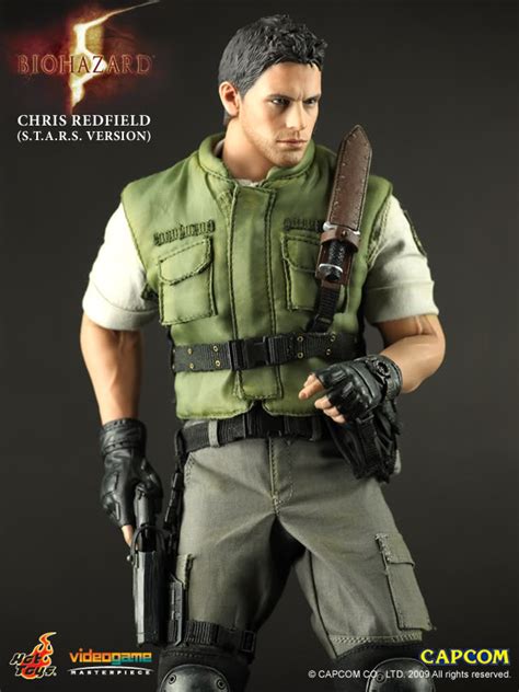 Hot Toys Resident Evil 5 Chris Redfield Stars Version
