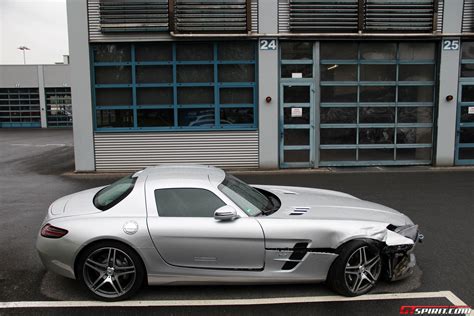 Car Crash Mercedes Benz Sls Amg Wrecked In Germany Gtspirit