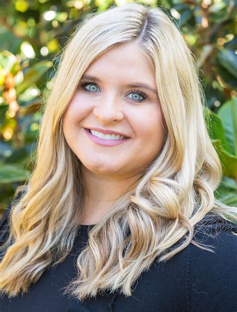 Huff Realty Lauren Smith