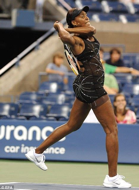 Venus Williams Works Up As Sweat At Us Open But Whats Going On With