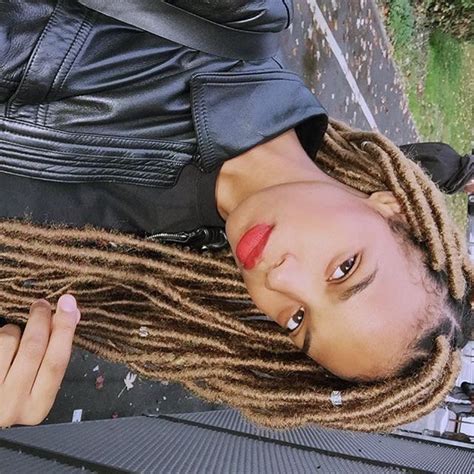 Meet Didi Stone Olomid Instagrams New French Girl Hair Chameleon Vogue