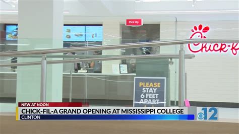 Chick Fil A Opens At Mississippi College Youtube