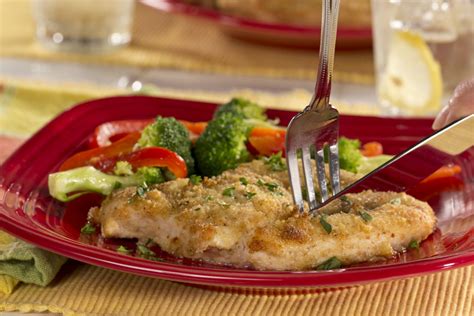 I've never eaten casserole and wanted to try something new. Light King Ranch Chicken Casserole ...