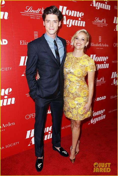 Photo Reese Witherspoon Attends Home Again Screening In Nyc Photo