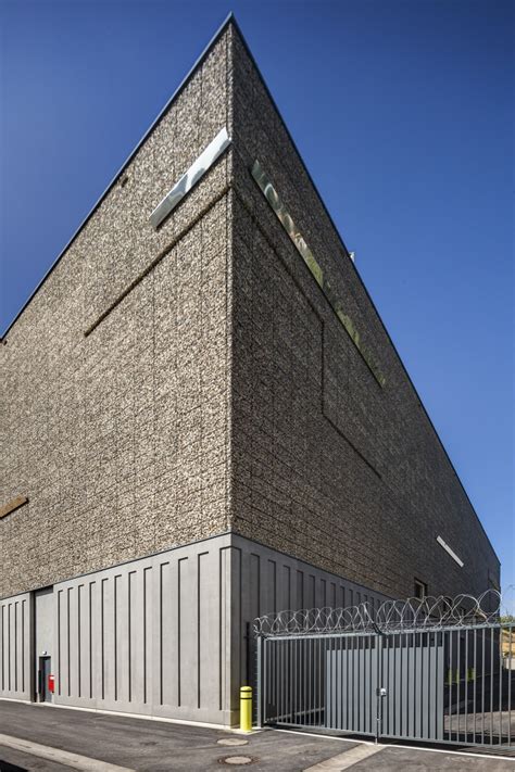 Video tour of le freeport luxembourg. Gallery of The Luxembourg Freeport / Atelier d ...