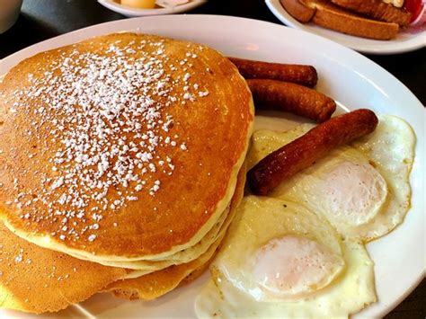STACKED PANCAKE AND BREAKFAST HOUSE, Brantford - 265 King George Rd ...