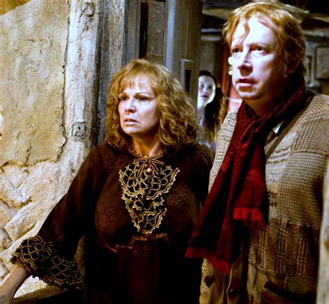 I got it from the noble collection for$28.50. Image - Molly and Arthur Weasley.jpg | Harry Potter Wiki ...