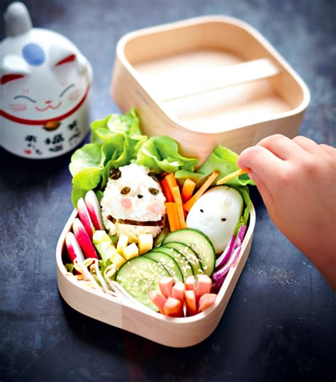 Une recette japonaise ne laisse jamais indifférent ! Recette enfant : Bento rigolo pour un repas complet et ...