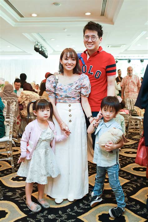 Television television in 2012, vivy yusof and fadzarudin shah anuar attained first place on make the pitch, a reality television show where the duo won rm1million investment by myeg services bhd, for a 30% stake in. Datin Vivy Yusof And Dato' Fadzarudin Anuar Welcome ...