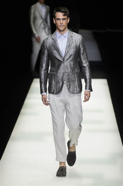 Giorgio Armani Spring 2018 Mens Fashion Show The Impression