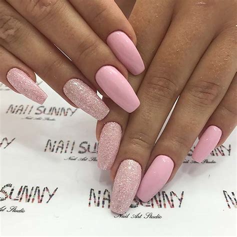 21 Ridiculously Pretty Ways To Wear Pink Nails Stayglam