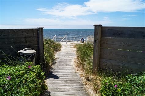 Click the dropdown button above for a list of pet friendly hotels, motels, bed and breakfasts, small inns, and vacation rentals in cape cod. Sea Shell Motel - Cape Cod Vacation Rentals & Resorts ...