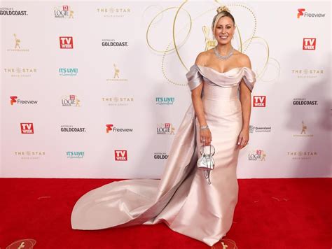 Logies Red Carpet All The Best Looks From The 62nd Tv Week Logie